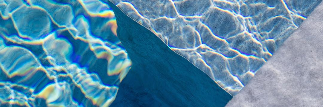 Cloro in piscina: perché è importante e perché servono membrane impermeabilizzanti resistenti